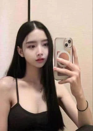 新人：かなちゃん❤本人保証