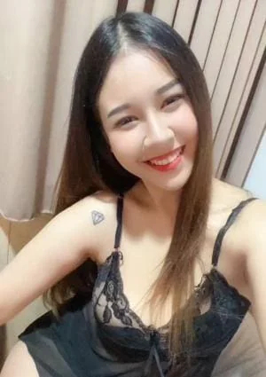 新人：あやちゃん????本人保証