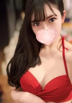 りこ【色気纏う美女♡妖艶施術】