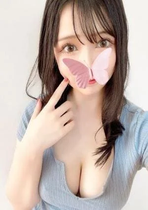 りせ【透き通る美人♡ルックス最強】