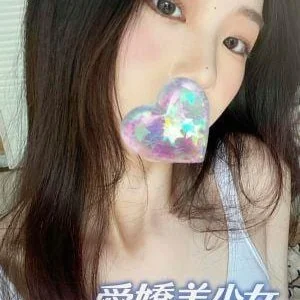 愛嬌美少女