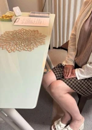 Izumi Haru（イズミ ハル）