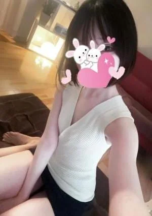 美衣(みい)セラピスト