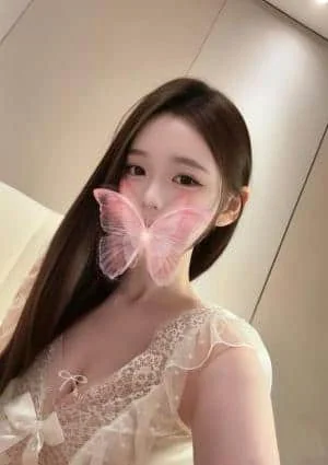 新人れなちゃん