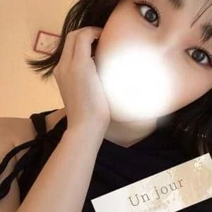 Un jour（アンジュール）