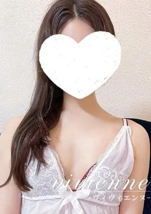 恵菜子(えなこ)+1