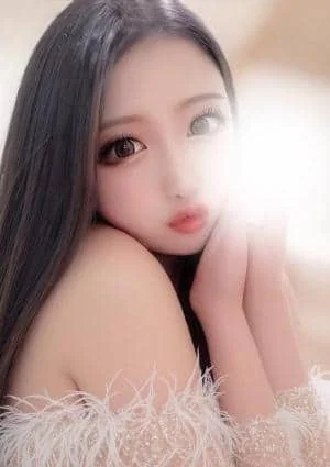 桃百奈(ももな)