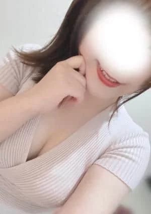 柚月 みなみ（ゆづき みなみ）