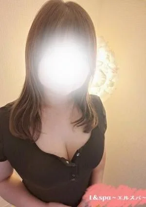 新人✨菜々さん